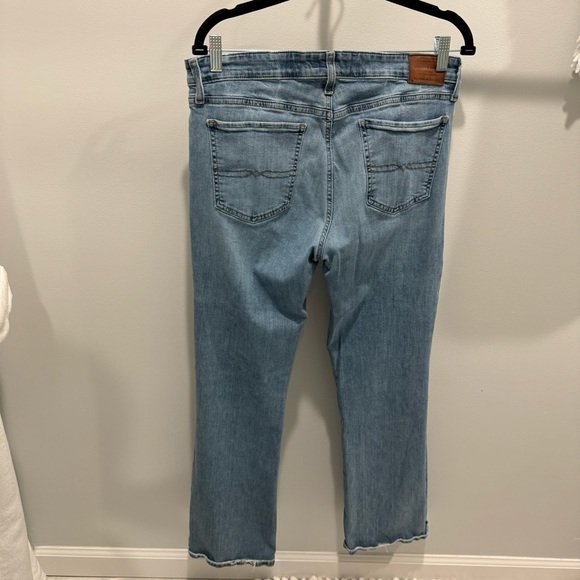 Lucky Brand Sweet Boot Jean - Picture 4 of 5
